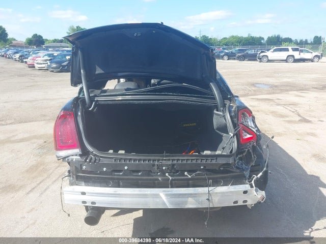 2C3CCAPJ1PH501160 Chrysler 300 300c