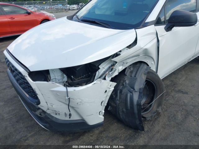 7MUAAAAG1NV010811 Toyota Corolla Cross L