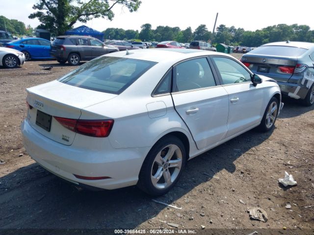 WAUB8GFF1J1072579 Audi A3 2.0t Premium/2.0t Tech Premium