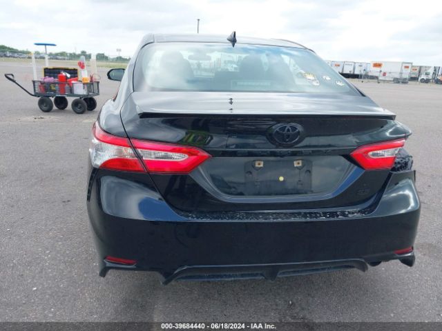 4T1G11AK1LU375437 Toyota Camry Se Nightshade Edition