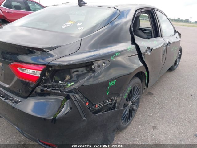4T1G11AK1LU375437 Toyota Camry Se Nightshade Edition