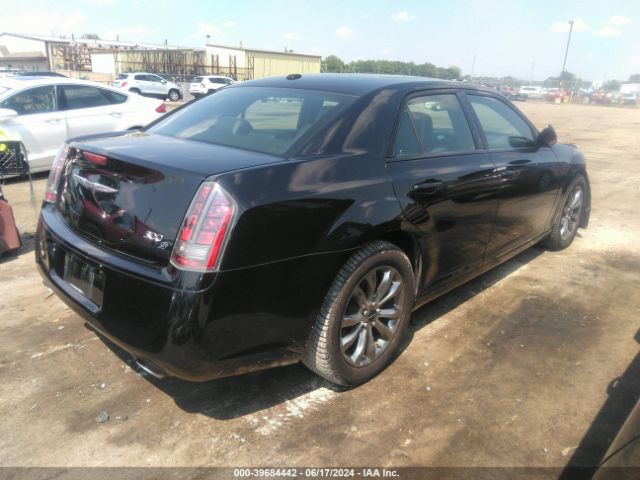 2C3CCAGG0EH384091 Chrysler 300 300s