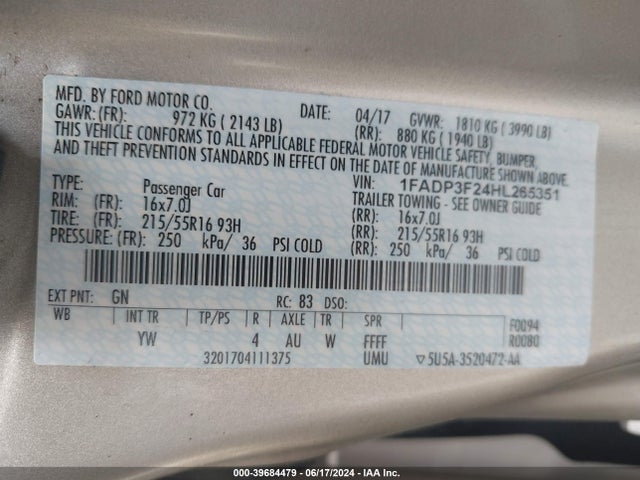 Ford FOCUS SE 2017 1FADP3F24HL265351 Image 9