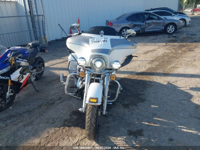 2009 HARLEY-DAVIDSON FLHTCU 1HD1FC4119Y648225 Photo 4