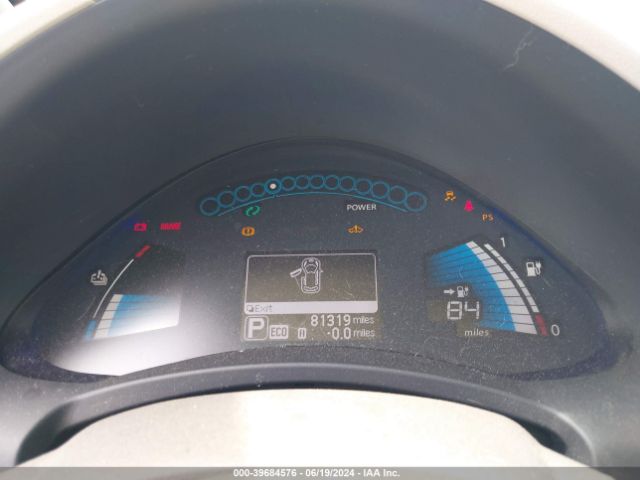 1N4AZ0CP2FC311820 Nissan LEAF SV