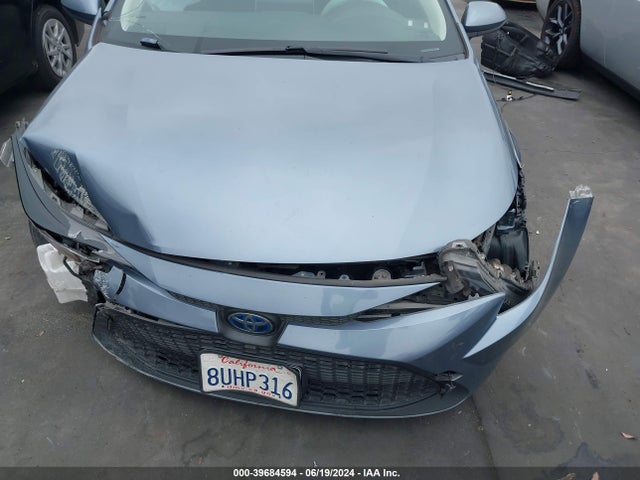 Toyota Corolla Hybrid Le 2021 JTDEAMDEXMJ019770 Image 13