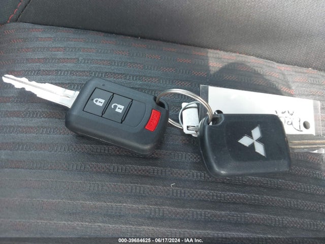 JA4AR3AU9KU030598 Mitsubishi Outlander Sport 2.0 Es