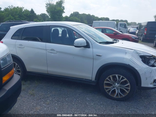 JA4AR3AU9KU030598 Mitsubishi Outlander Sport 2.0 Es