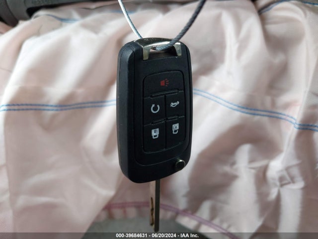 Chevrolet Sonic Lt Auto 2017 1G1JD5SHXH4106896 Image 11