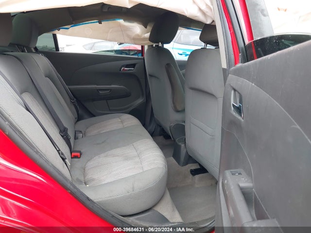 Chevrolet Sonic Lt Auto 2017 1G1JD5SHXH4106896 Image 8