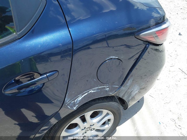 3MYDLBZV3GY119276 Scion IA