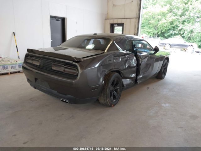 2C3CDZAG2KH668970 Dodge Challenger Sxt