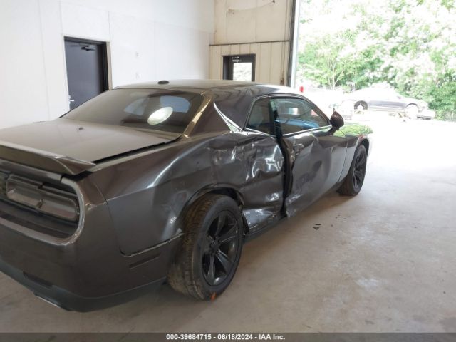 2C3CDZAG2KH668970 Dodge Challenger Sxt