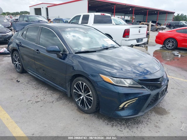 2018 4T1B11HK2JU649693 main image