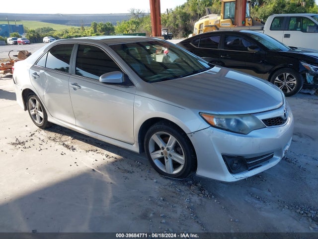 Toyota CAMRY SE 2014 4T1BF1FK7EU843131 zdjęcie główne