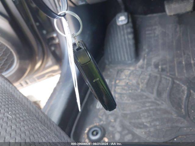 JTDKARFU7G3018489 Toyota Prius Four