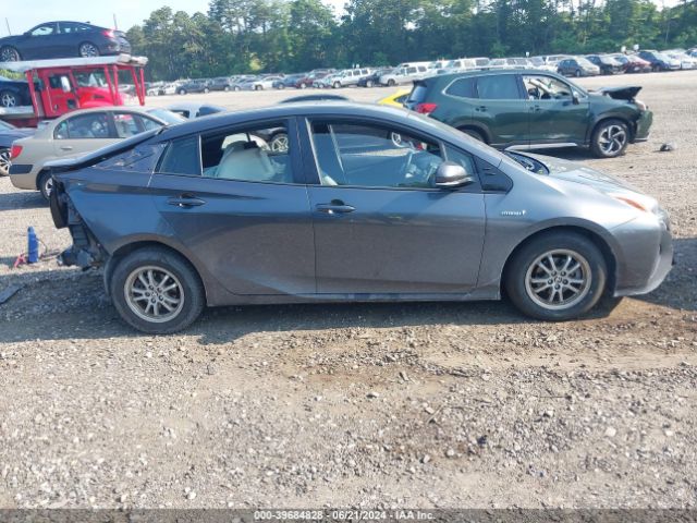 JTDKARFU7G3018489 Toyota Prius Four