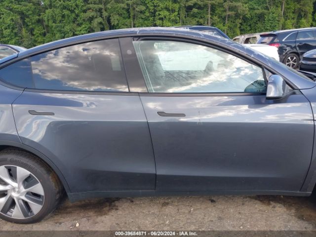 7SAYGDED4PF949356 Tesla Model Y Rwd