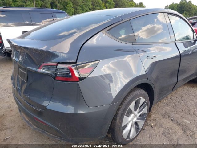 7SAYGDED4PF949356 Tesla Model Y Rwd