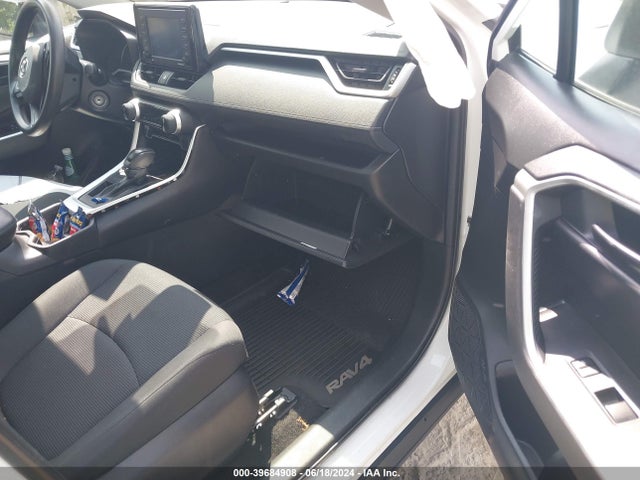 Toyota RAV4 LE 2021 2T3H1RFV7MC108920 Image 5