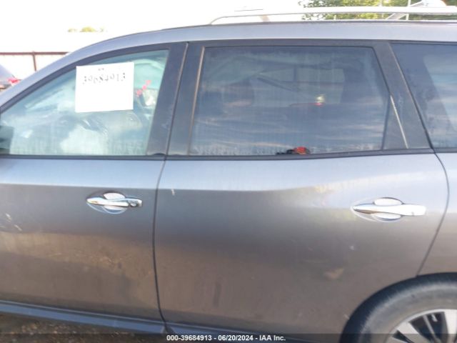 5N1DR2MN0JC651407 Nissan Pathfinder S