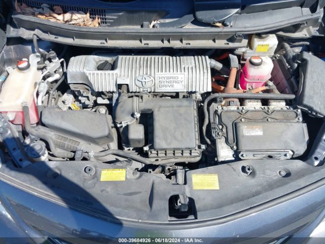 JTDZN3EU4EJ009968 Toyota Prius V Three
