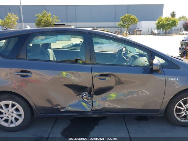 JTDZN3EU4EJ009968 Toyota Prius V Three