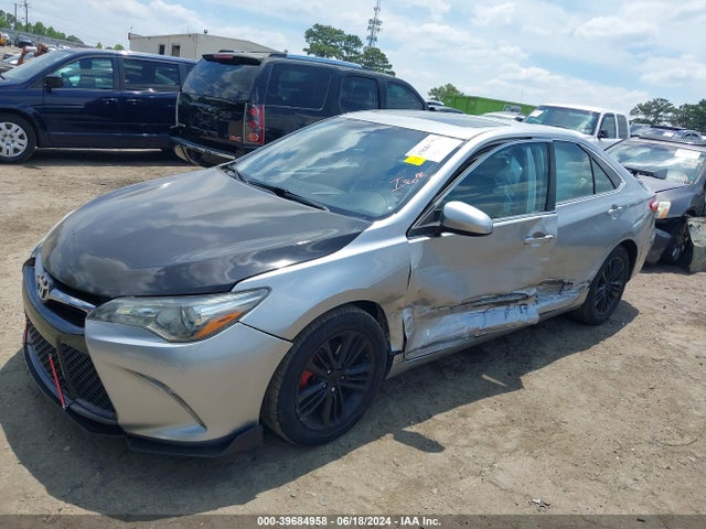 Toyota CAMRY SE 2015 4T1BF1FK8FU076715 Image 2