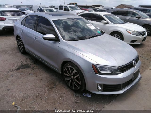 3VW5S7AJ0EM374738 auction archive image