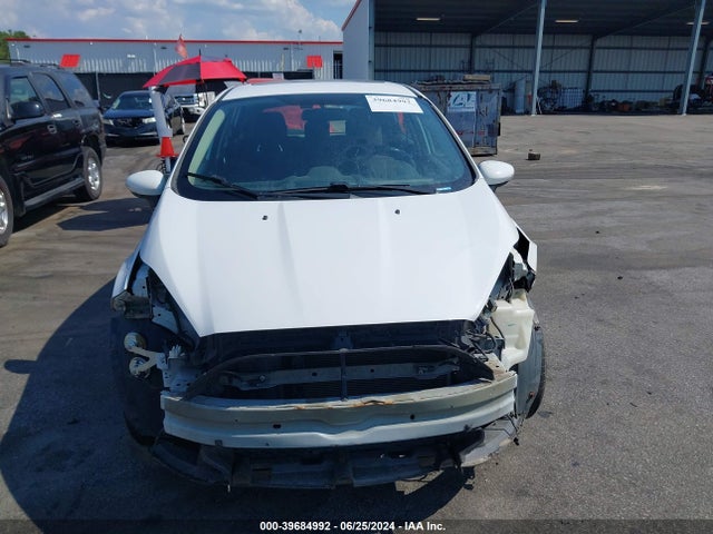 Ford FIESTA SE 2016 3FADP4EJXGM187976 Image 13