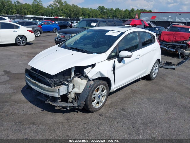 Ford FIESTA SE 2016 3FADP4EJXGM187976 Image 2