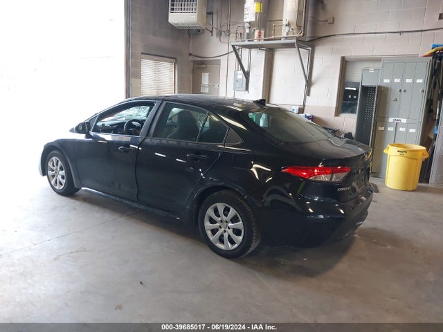 Toyota COROLLA LE 2021 5YFEPMAE7MP175599 Image 3