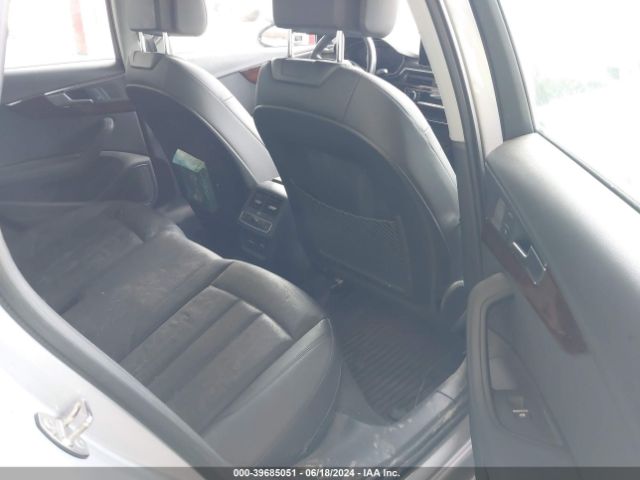 WAUFNAF49KA023573 Audi A4 45 Premium