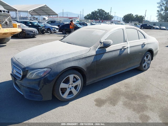 WDDZF4KB3JA461223 Mercedes-Benz E 300 4matic
