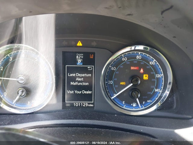 Toyota Corolla Xse 2017 2T1BURHE2HC943574 Image 7