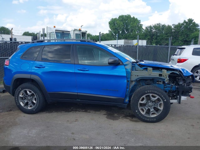 1C4PJMBX6KD153846 Jeep Cherokee Trailhawk 4x4