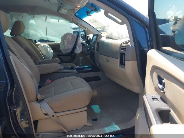 Nissan TITAN SV 2015 1N6BA0ED3FN511986 Image 5