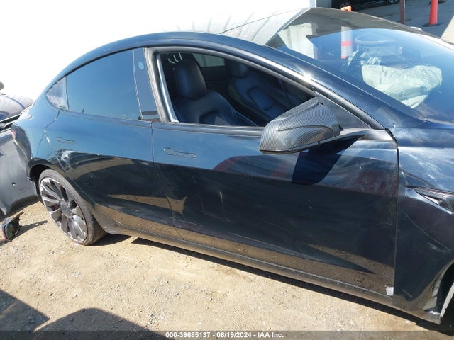5YJ3E1EC5NF130324 Tesla Model 3 Performance Dual Motor All-wheel Drive
