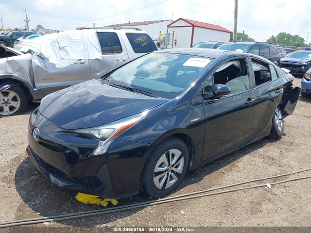 Toyota Prius Three 2016 JTDKARFU4G3008437 Image 2