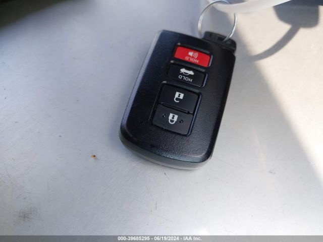 5YFBURHE3GP530786 Toyota Corolla S Premium