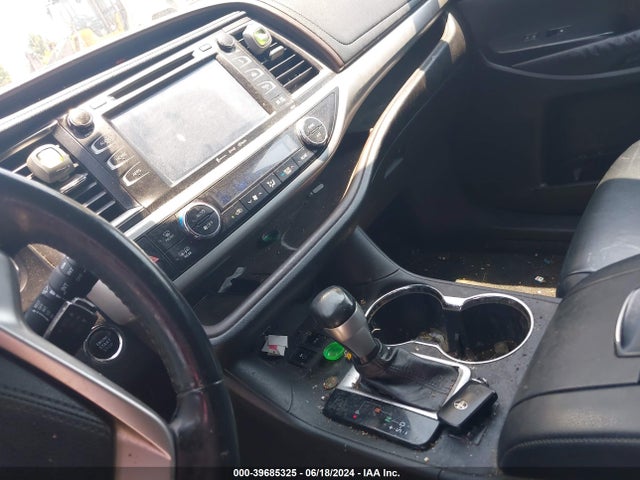 Toyota Highlander Xle V6 2016 5TDJKRFH7GS284685 Image 11