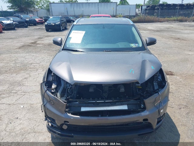 Toyota Highlander Xle V6 2016 5TDJKRFH7GS284685 Image 12
