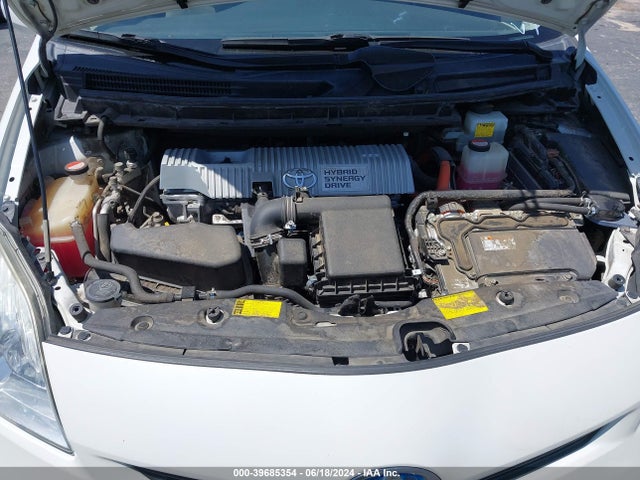Toyota Prius Two 2015 JTDKN3DU9F0408823 Image 10