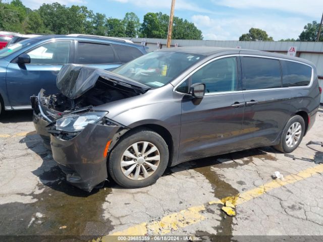 2C4RC1DG1HR743957 Chrysler Pacifica Touring