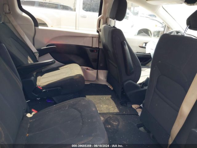 2C4RC1DG1HR743957 Chrysler Pacifica Touring