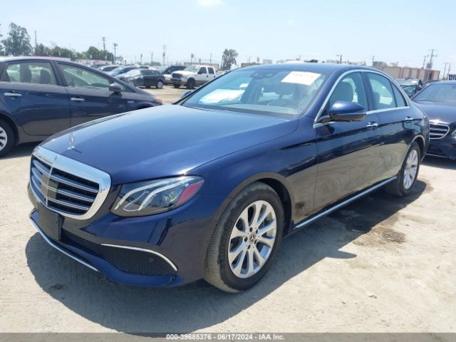 WDDZF4JBXKA593611 Mercedes-Benz E 300
