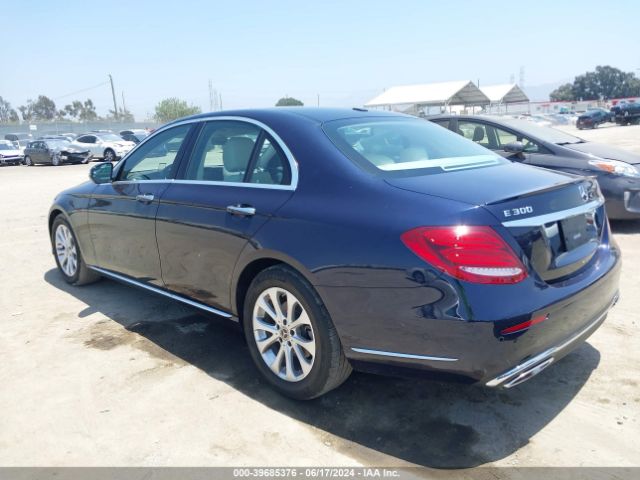 WDDZF4JBXKA593611 Mercedes-Benz E 300