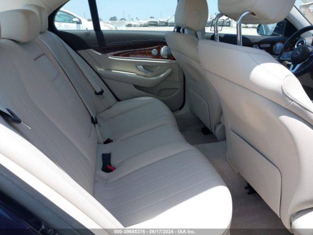 WDDZF4JBXKA593611 Mercedes-Benz E 300