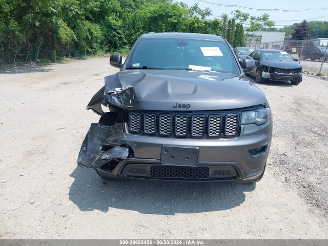 1C4RJFAG7JC227494 Jeep Grand Cherokee Altitude 4x4