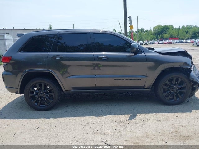 1C4RJFAG7JC227494 Jeep Grand Cherokee Altitude 4x4